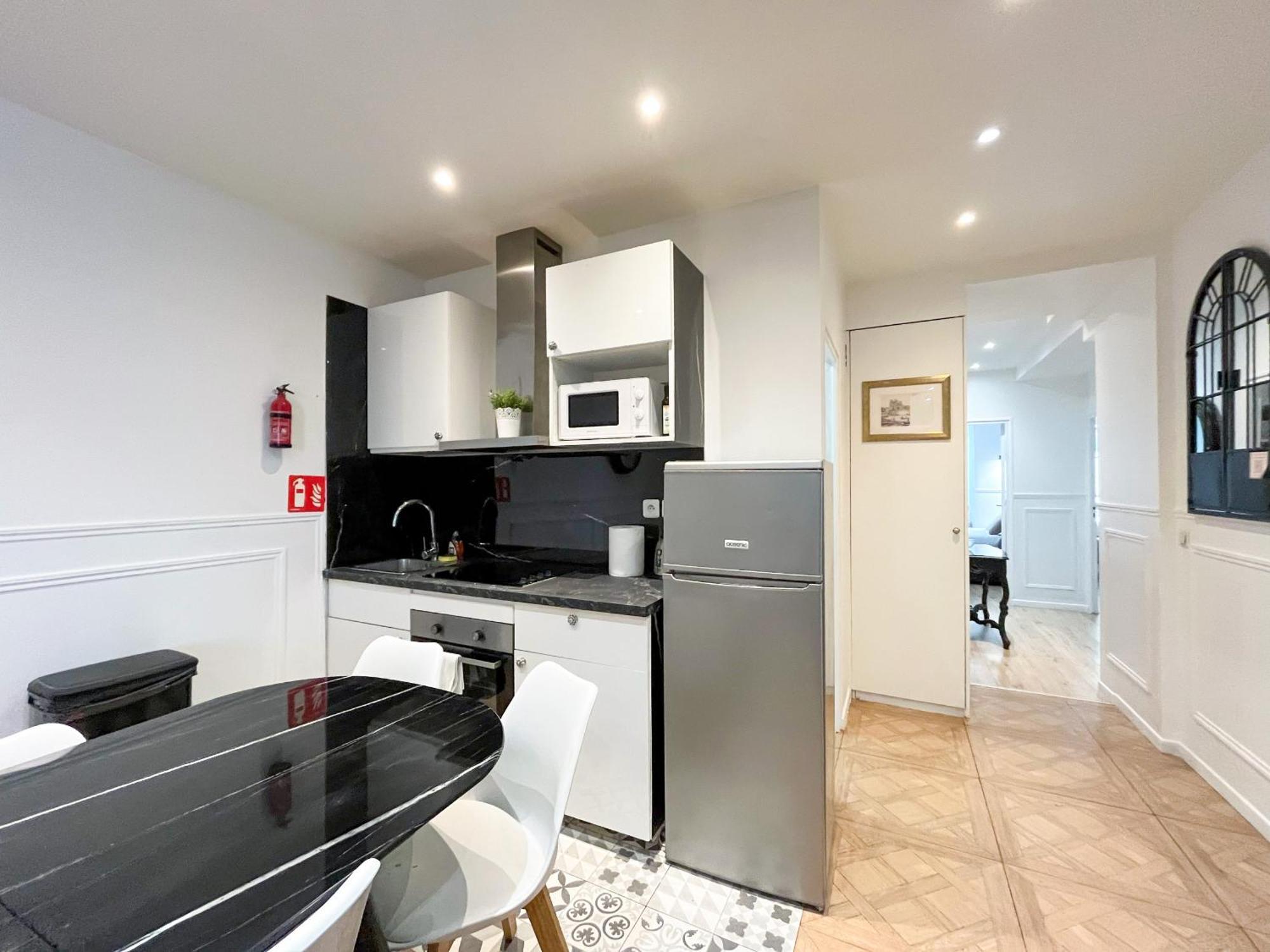81 - Paris Luxe Sebastopol Экстерьер фото